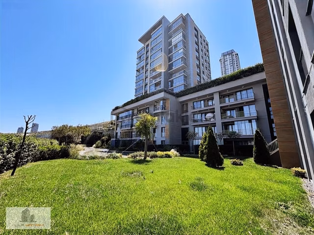 Tema İstanbul Bahçe 'de Kiralık 2+1 Bahçe Katı
