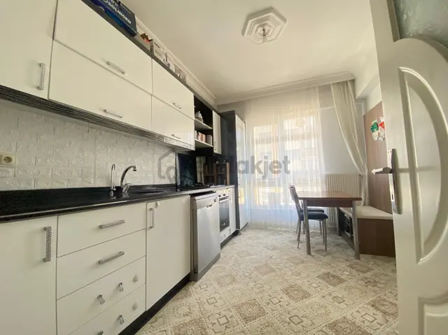 Yeditepe Gap Gross Civarında 3+1 Uygun Fiyatlı Satılık Daire 5