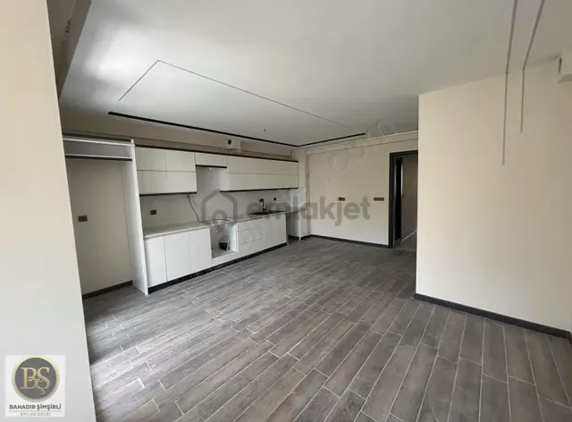 Bahadır Şimşirliden Kirazoğlu Hastanesi Yanı Kiralık 2+1 Daire 3