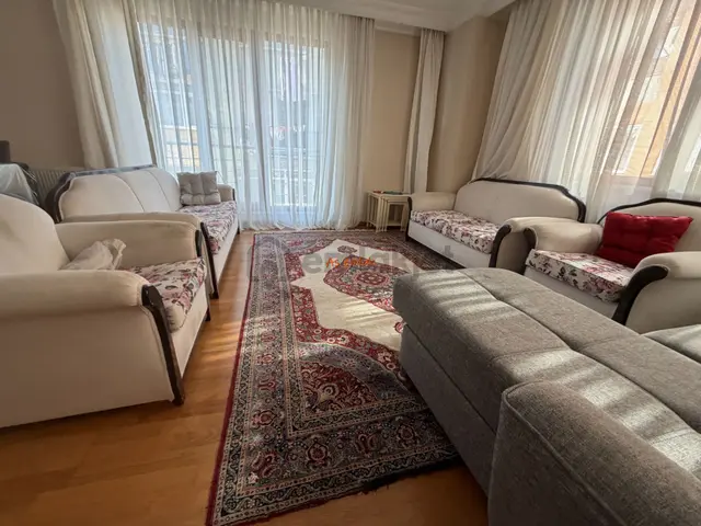 As Emlaktan 3+1-eşyalı-merkeze Yakın Genç Bina 3.kat 120m2 Daire 3