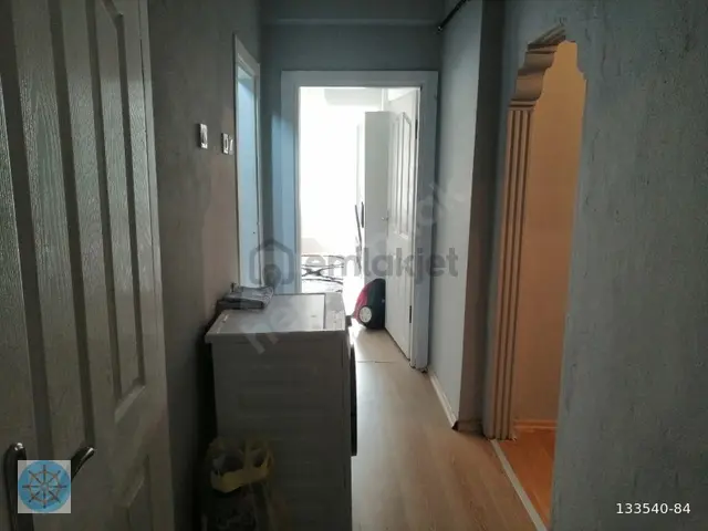 Yüzbaşılar Ara Kat Askeri Kapı Yanı Eşyalı Kiralık 2+1 3