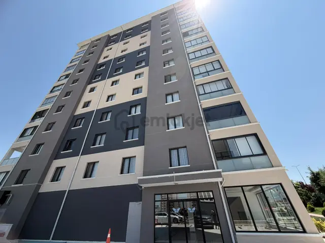 Emlak Danışmanım'dan║yapracık'ta Tek║site İçinde║full Yapılı║3+1 1