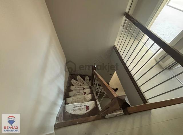 Meda Çengelköy'de Kiralık 4+1 Teraslı Dublex Daire 3