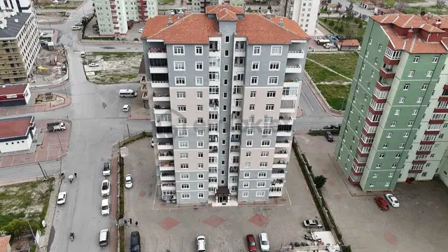 Yunus Emre Mah. 3+1 Kiralık 130 M2