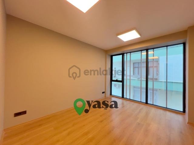Yaşa Gyd Pozcu Evo 3+sekreteryalı Ofis Marka Projede Prestijli 2