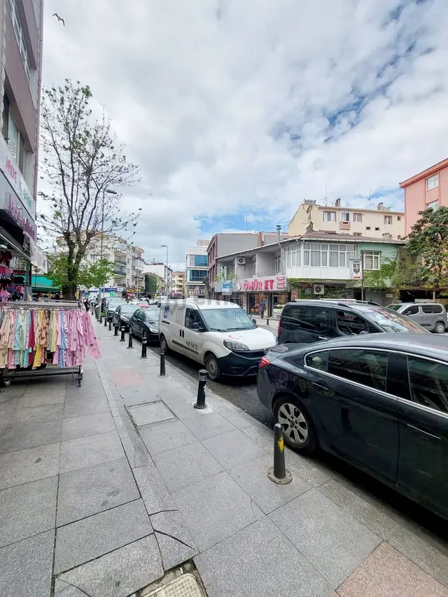 Mertcan Dan Cadde Üzeri Ofis&iş Yerine Uygun Fırsat Kiralık 1