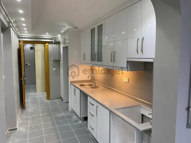 Beylikdüzü Metrobüs 7 Dk Ferah Geniş Temiz 3+1 Kiralık Daire 3