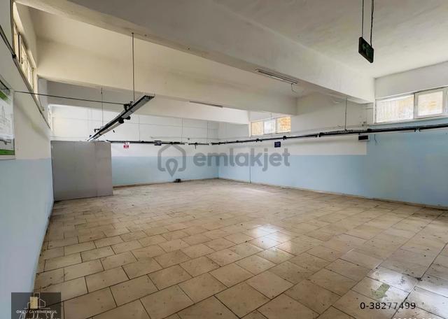 Alaaddin Okçu K İ R A L I Y O R Merkezde Fabrika 2000+2000 M2 3