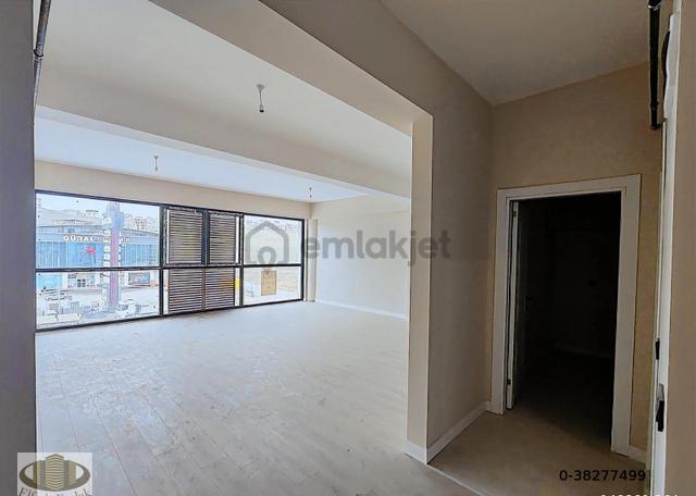 Gopta Ana Cadde Üzerinde Kiralık Ofis Prestijli Konum! 5