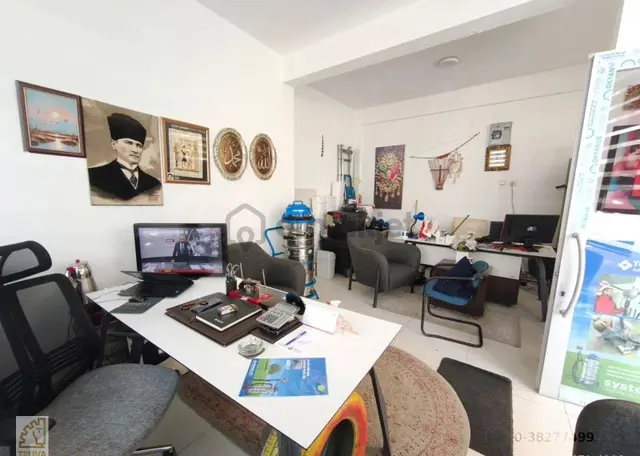 Truva/nazım Demirci'den İlkadım Kadıköy Satılık Fırsat İşyeri 1