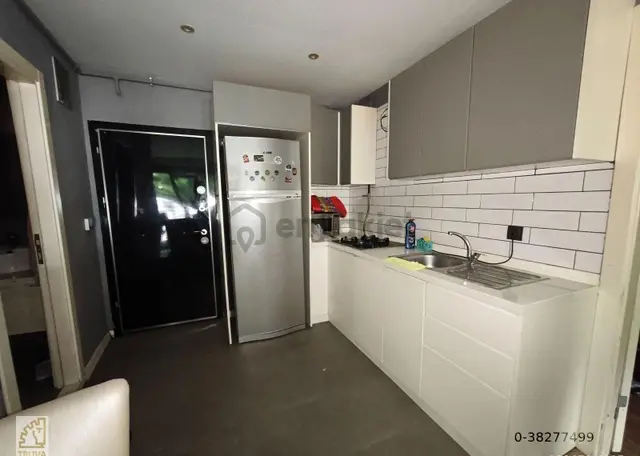 Truva/nazım Demirci'den Tramvay Altında Kiralık 1+1 Eşyalı Daire 3