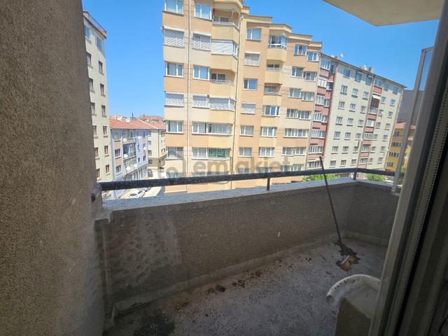 Sevgim'den Sivrihisar Caddesi Üzeri Kiralık 3+1 Daire 5