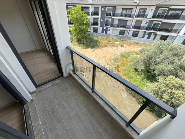 Güç'ten Gürede Kazdağları Manzaralı Teraslı Sıfır Lüx Satılık 1+1 Daire 5