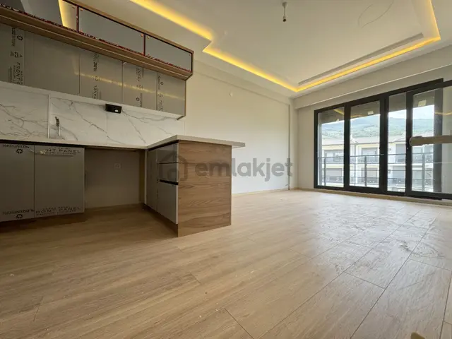 Güç'ten Gürede Kazdağları Manzaralı Teraslı Sıfır Lüx Satılık 1+1 Daire 3
