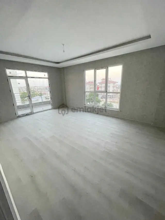 Hkm Yapı Mühendislikten Satılık Depolu Geniş 3+1 Daire 5