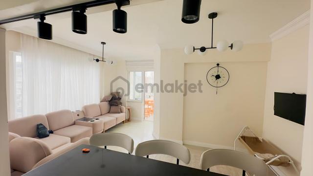 Beylikdüzü Havuzlu 7/24 Güvenlikli Metrobüse 5 Dk Satılık Daire 5