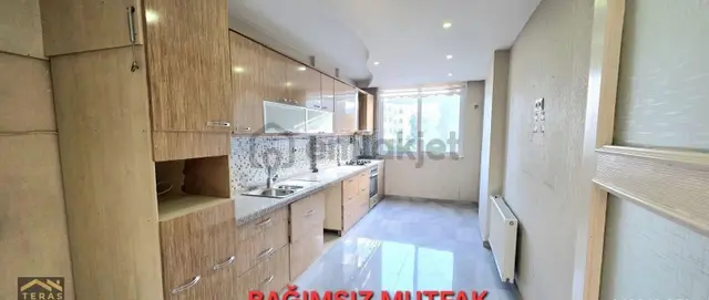 Şehir Merkezinde Kombili Kiralık Dairemiz 1