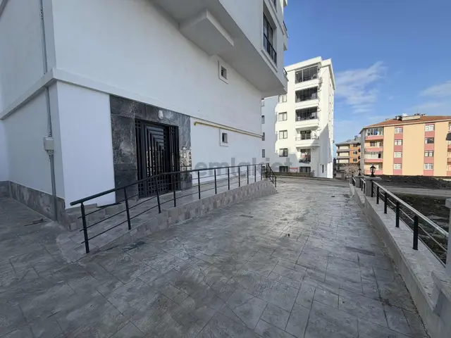 Ara Kat / Ankastre Takılı / Tramvaya Yakın / Kiralık 1+1 2