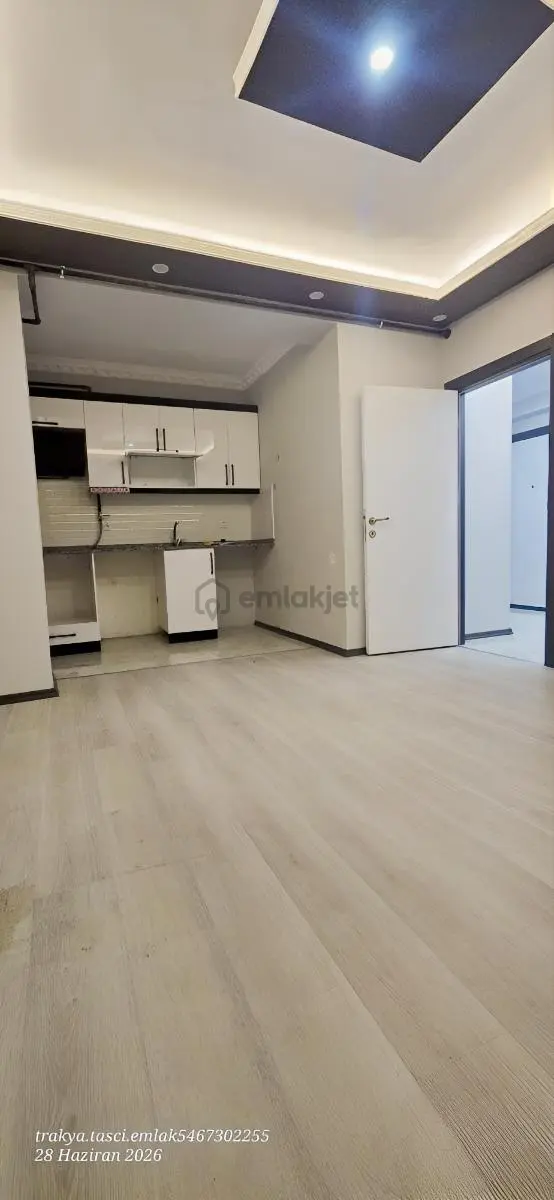 Kapaklı Yuvam Mevkiinde Satılık Daire 5