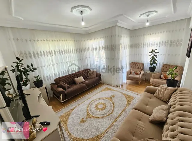 Emlak Aşkı Güvencesiyle Kuzeyyaka Mh Acil Satılık 1