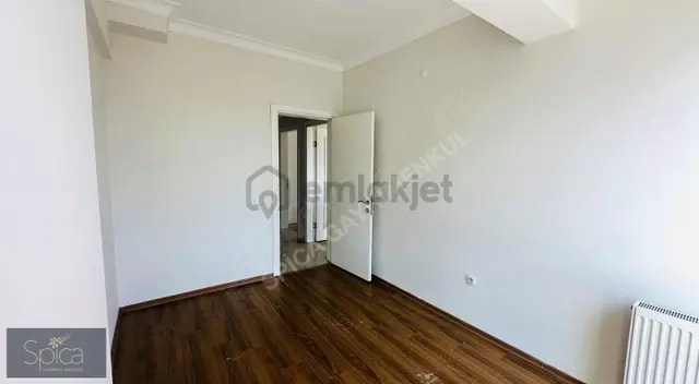 Çiğli İnönü Kiralık 2+1 Daire Zeytinli Evler Sitesi 2
