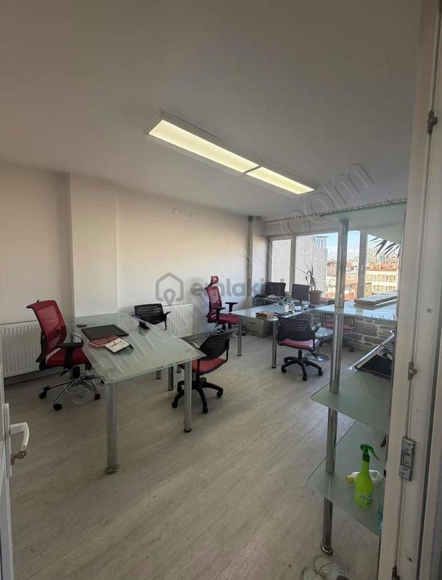 Diyar Gayrimenkul 2+1 Kiralık Daire Kasımpaşa Merkezi Yerde 4