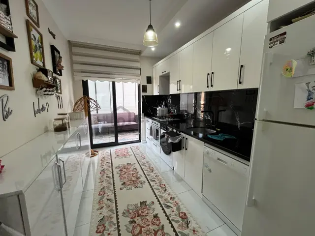 Alanya Oba Green Garden Sitesinde Satılık 3+1 Ayrı Mutfak 3