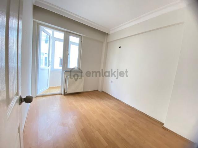 Reşadiye Mahallesi 3+1 Acil Satılık Daire 5