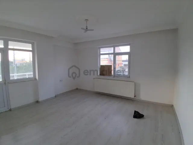 Vavien Emlak'tan Geniş 4+1 Pazarsuyu Mahallesinde Kiralık Daire 2