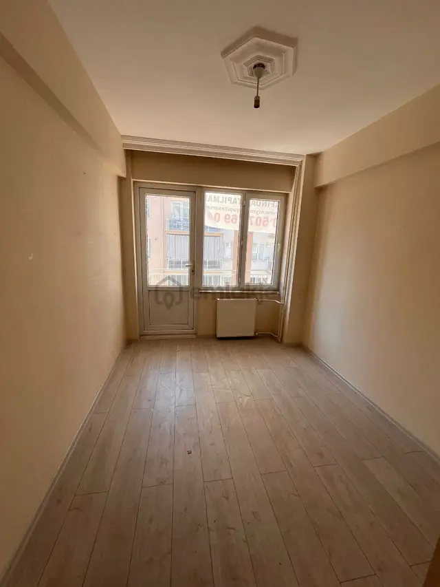 Bölge Hastanesi Yakını 160 M2 Site İçi Arakat Kiralık Daire 2