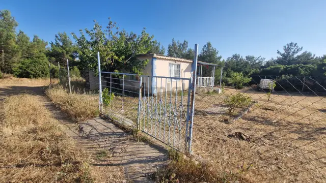 Kemalpaşa Damlacıkta Satılık 500 M² Tapulu Bahçeli Müstakil Ev 3