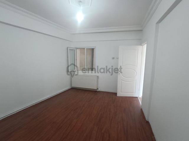 İlkadım Selahiye Mahallesinde Satılık Daire 5