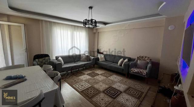 Karabağlar Bozyaka Mah. 3+1 Ebeveyn Banyolu Kiralık Daire 4