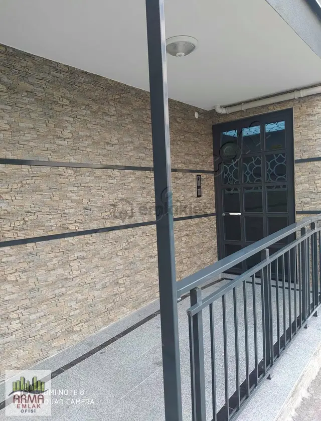 Alipaşa Mahallesi 1+1 Geniş Balkon Kiralık Daire 5