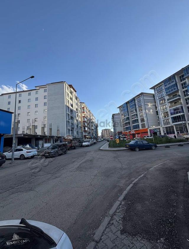 Şehitlikte Sahibinden Satılık 110m2 2+1 3