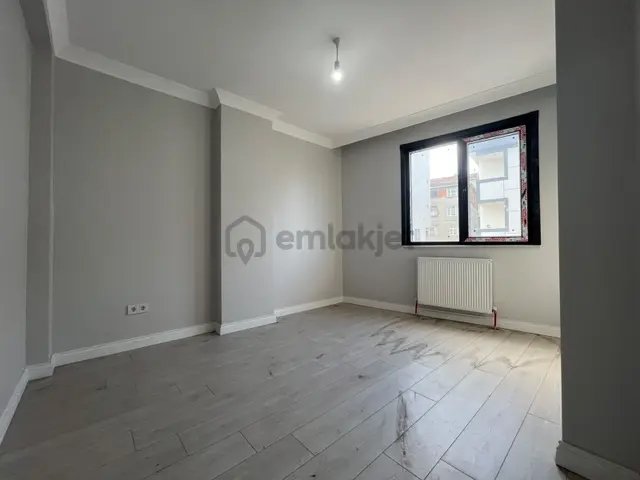 Akşemsettin'de Sıfır 140 M² Kapalı Otoparklı 3+1 Kiralık Daire! 2