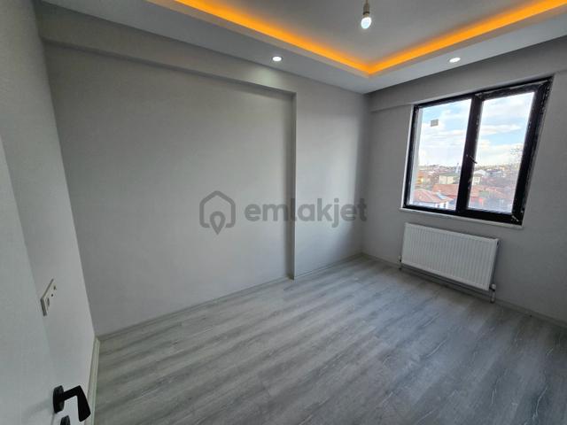 Kaymakamlık Arkası Satılık 2+1 2