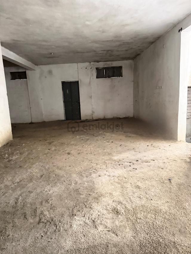 Eski Otogar Yakını 600 M² İşyeri & Depo 3