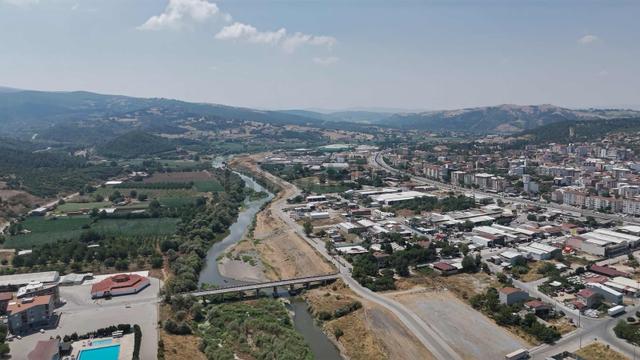 Havuz Ve Susurluk Manzaralı 15-22 Dairelik Arsa 5