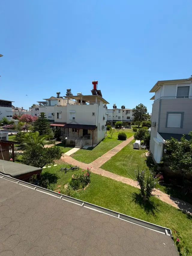 Denize 100 Metre, Havuzlu Site İçinde Kiralık Tripleks Villa 5