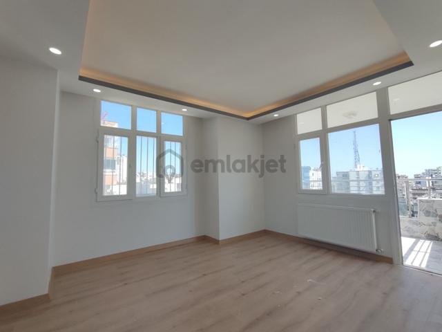 T.özal Blvr 2.parsel Semt Pazarı Civ İçi Full Yapılı Vip Daire 4