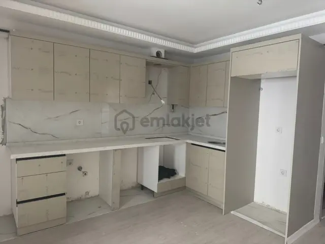 Bandırma Mavi Emlaktan İhsaniye Mah. Y.giriş 1+1 Kiralık Daire 3