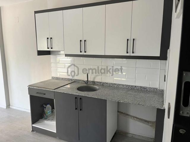 Osmangazi Mh. Çınarlı Bulvar Yol Üzerinde 1+1 Kiralık Daire 1