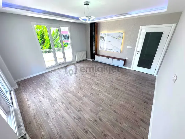 𝄞melodi'den İkizçay'ın Gözbebeği Ön Cephe Ayrı Mutfaklı Ebeveyn Banyolu Deluxe 2+1 Daire 1