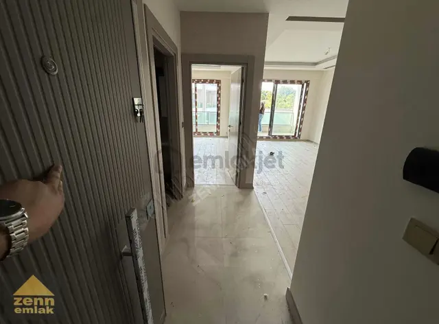 Mersin Tömükte Satılık Yatay Mimari 1+1 Lüx Daire 2