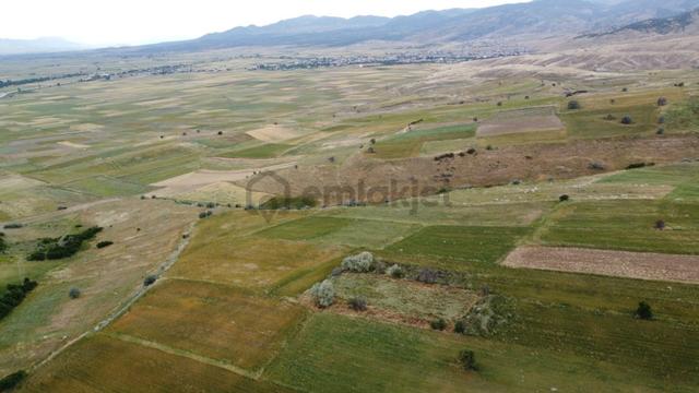 İki Yerleşim Arasında Müstakil Tapulu Satılık Arazi 5