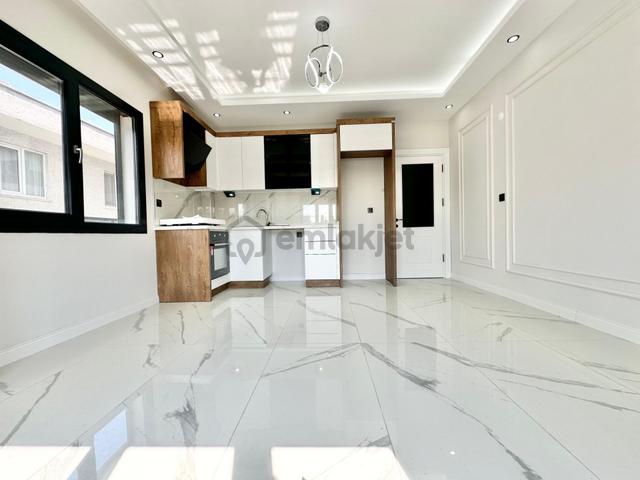 ⭐ay Emlak'tan⭐akçay'da Denize Sadece 50 M Muhteşem Konumlu Ön Cephe Şık Tasarımlı Satılık 2+1 Daire 4