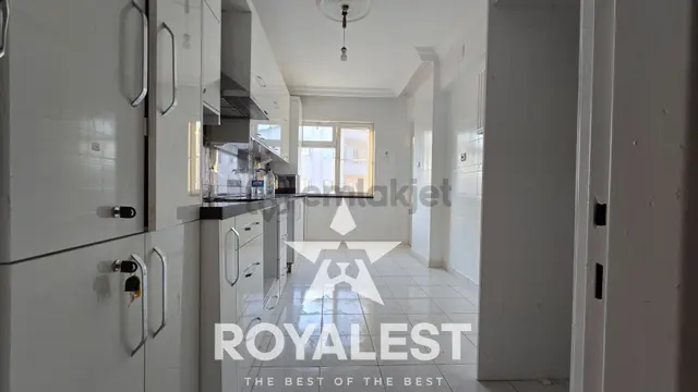 Royalest'ten Cadde Üstü Arakat Siteiçi 2 Cam Balkonlu Geniş 3+1 2