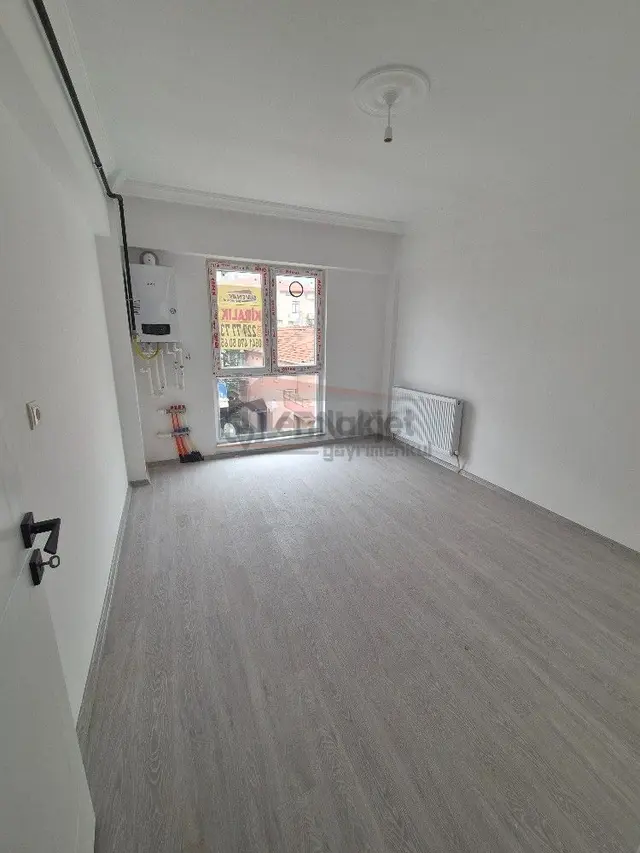 Güvenay - Çorum Askerlik Şube Arkası Kiralık 1+0 Lüks Daire 1