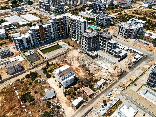 Altıntaş'ta Harika Lokasyonda 1303 M² Arsa 1